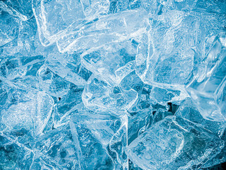 icecubes background,icecubes texture,icecubes wallpaper,ice helps to feel refreshed and cool water from the icecubes helps the water refresh your life and feel good.ice drinks for refreshment business