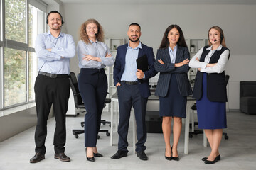 Obraz premium Technical support agents with headsets in office