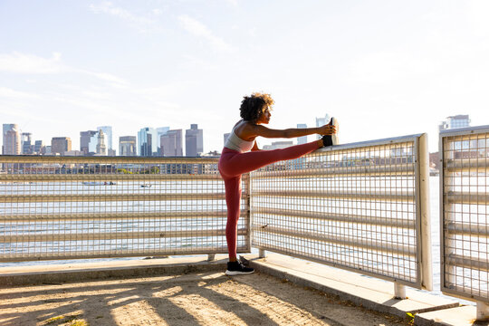 Hamstring leg stretch