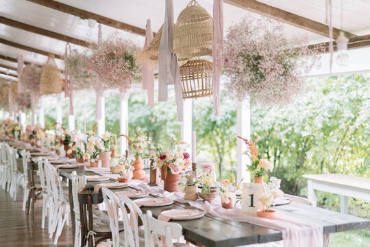 Outdoor wedding table setup with flowers