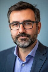 Obraz premium Businessman with glasses and beard