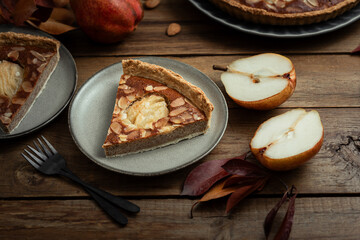 tarte amandine aux poires et amande bourdaloue