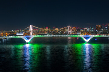 東京都 夜のベイエリア、豊洲大橋