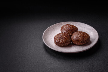 Beef burger patties with salt, spices and herbs