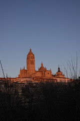 Naklejka premium Catedral de Segovia in the sunset