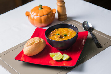 pumpkin soup with bread