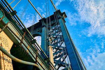 big beautiful bridge across the river in the metropolis