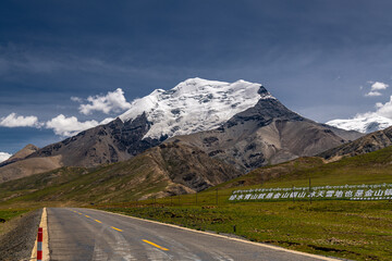 Noijin Kangsang Peak, Tibet, China
