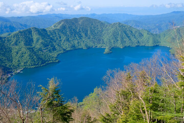 日光男体山七合目から望む中禅寺湖