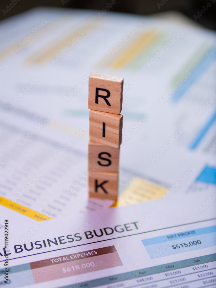 Aufkleber office setting insights business risk analysis and budgeting strategies in corporate finance