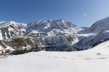 snowy mountains japan