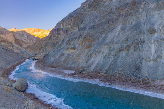 A portion of Indus River frozen from sides during winter months at Leh, Ladakh.
