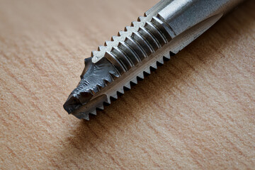 Detail of the broken off part of the tap.
