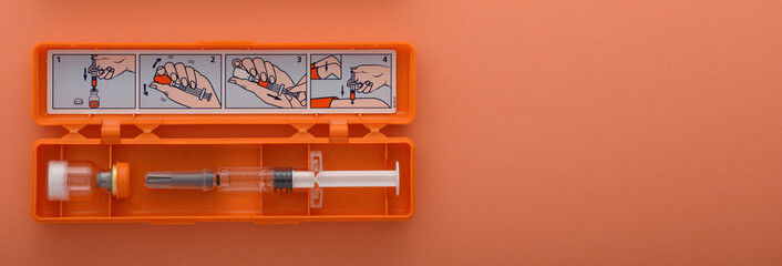 glucagon syringe used for hypoglycemia in type 1 diabetics