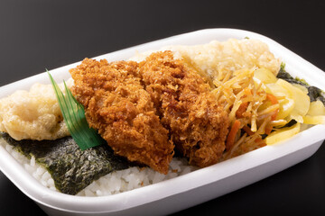 カキフライ　のり弁当