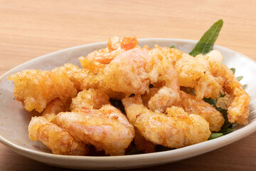 天然エビの唐揚げ