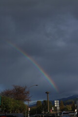 青空にかかる虹と雲 #レインボー #rainbow