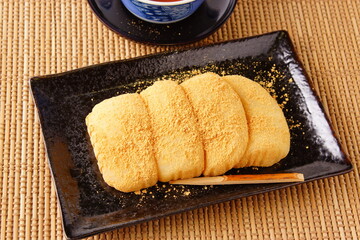 あべかわ餅　和菓子