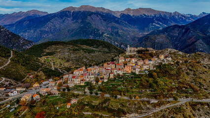 Le village d'Ilonse