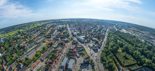 Die mittelfränkische Bezirkshauptstadt Ansbach an der Fränkischen Rezat von oben