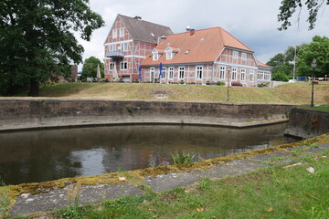 Obraz premium Historische Schleuse in Lauenburg/Elbe