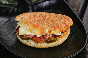 Doner with chicken and vegetables