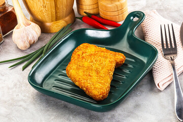 Fried potato hash brown snack