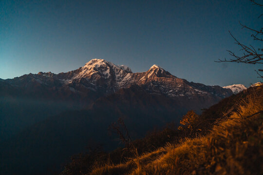 Monta&ntilde;a