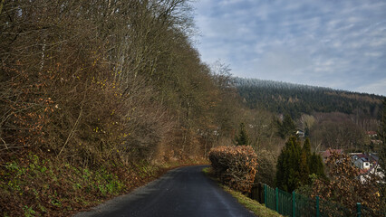 Ruhla - Breitenbergstra&szlig;e & Breitenberg mit Reifkappe