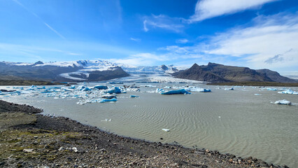 Melting glaciers and shimmering icebergs in a pristine Icelandic natural reserve