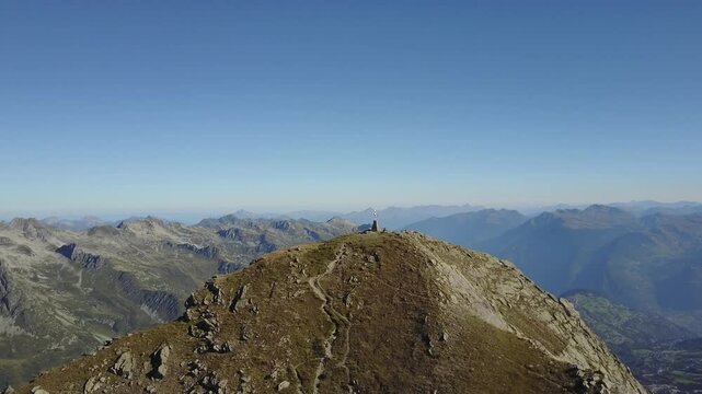 Drone Paysage montagne en &eacute;t&eacute;