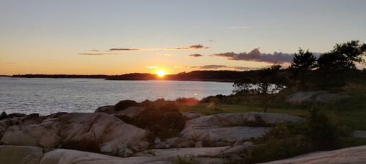 Last ray of sun before setting