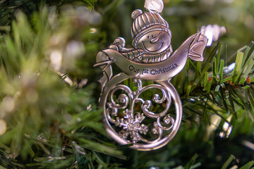 Silver &ldquo;Our 1st Christmas&rdquo; Snowman Christmas Tree Ornament