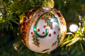 Beautiful Glass Ball Christmas Tree Ornament