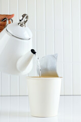 Pour Hot Water Eat Instant Cup Noodle