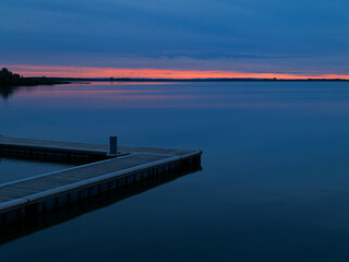 Obraz premium Der Dümmer See bei Lembruch im Abendlicht, Naturpark Dümmer, Landkreis Diepholz, Niedersachsen, Deutschland