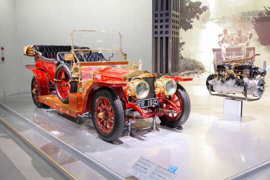 1910 Model Rolls Royce 40, 50 HP Silver Ghost car at Toyota Automobile museum on September 13,2014, Is large museum showcasing past car models.