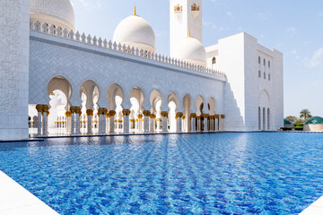 Abu Dhabi, Sheikh Zayed Grand Mosque