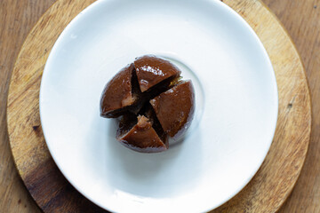 Confit lemons: a Mediterranean touch in your kitchen.