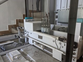 strong metal ropes that hold the elevator, steel lifting technology
