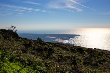 Naklejka premium Beautiful view of the Atlantic Ocean from the top of a mountain