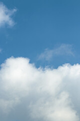 Obraz premium 맑은 하늘 구름