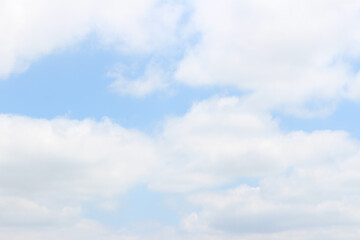 Obraz premium blue sky with clouds. clouds in the sky. blue sky and clouds.