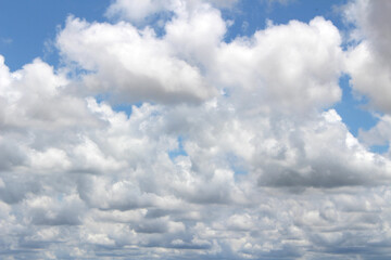 Obraz premium blue sky with clouds. sky and clouds. blue sky and clouds.
