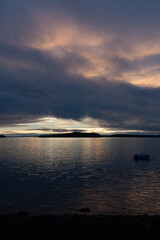 Obraz premium sunrise over the sea