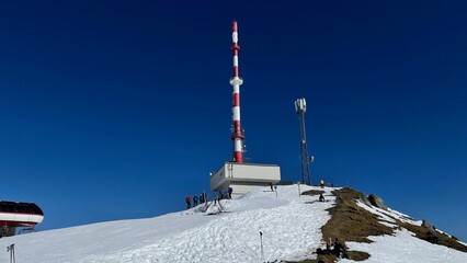 Obraz premium Tower in the mountains