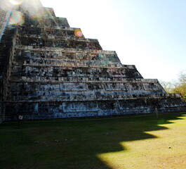 Capture the timeless beauty of Chichen Itza – an iconic UNESCO World Heritage Site showcasing the grandeur of Mayan civilization with its majestic pyramids, ancient temples, and rich cultural history.