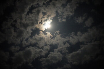 Obraz premium moon and clouds