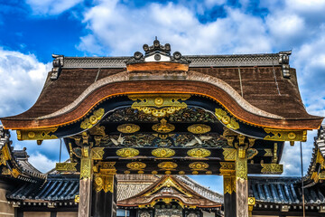 Fototapeta premium Ornate Karamon Gate Entrance Nijo Castle Kyoto Japan