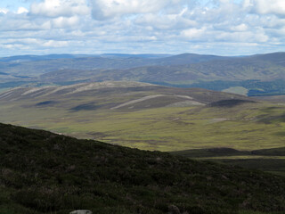 Obraz premium Ascent of Lochnagar from Spital of Glen Muick - Cairngorms National Park - Aberdeenshire - Scotland - UK